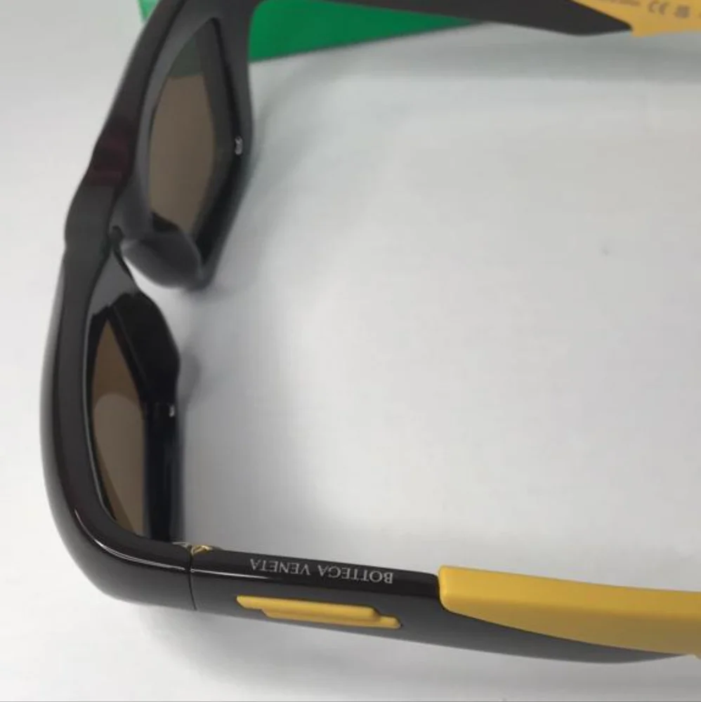 💯 - Authentic New Bottega Veneta sunglasses for Unisex